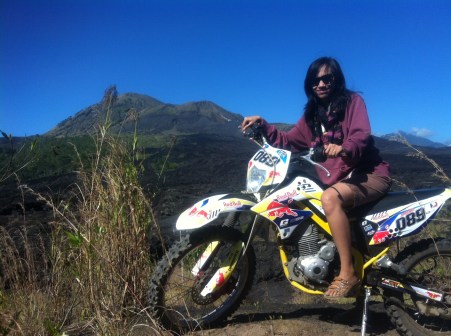 foto diambil dari atas bukit